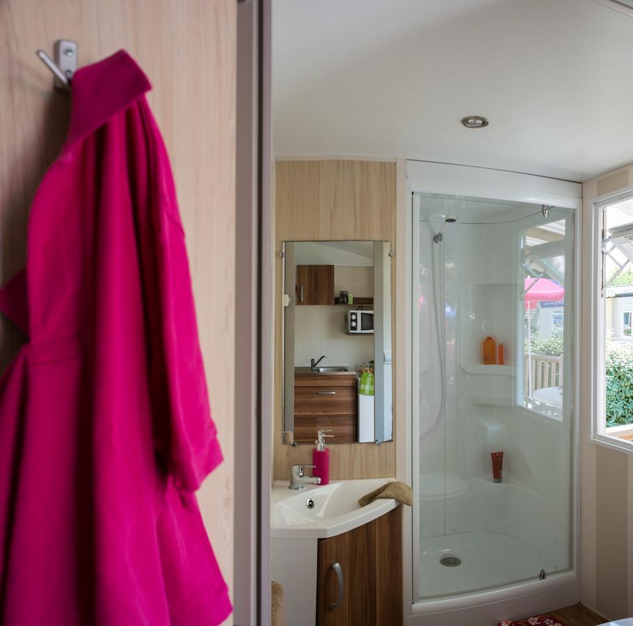 Camping Officiel Siblu Les Rives De コンドリュー エクステリア 写真